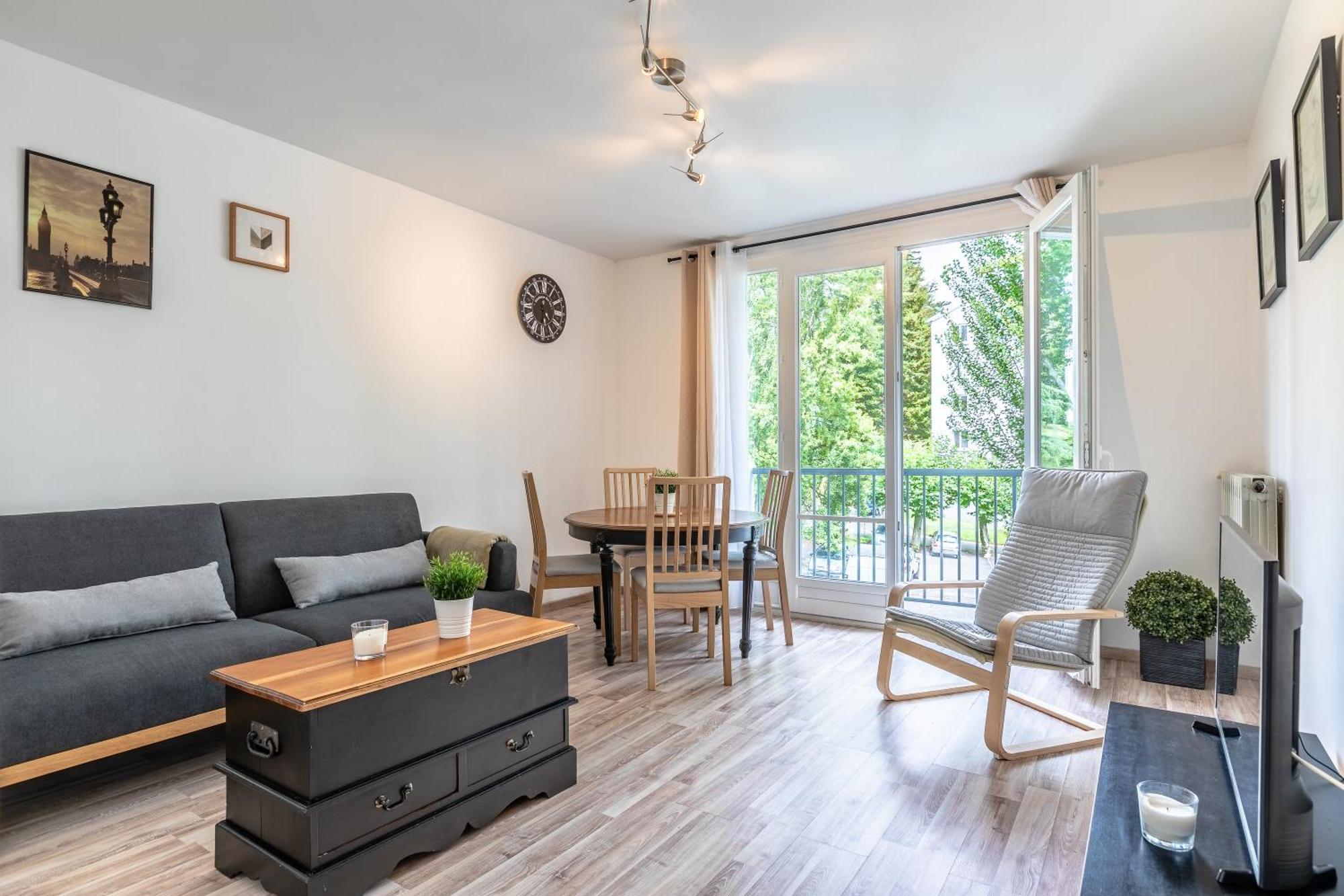 T4 Magnolias Bayonne Apartment Bagian luar foto